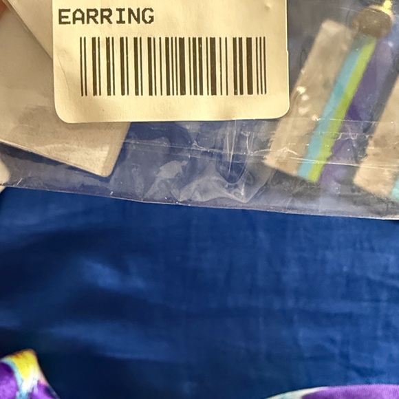 Chic Blue and Gold Geometric Earrings - Picture 3 of 3